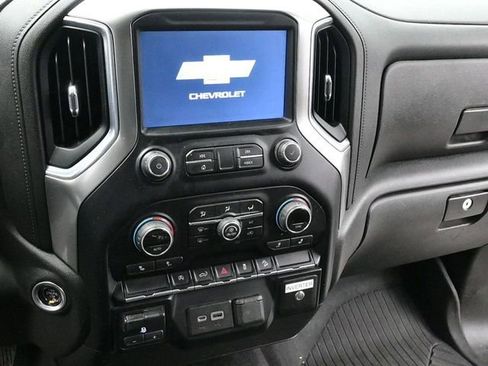 Used 2021 Chevrolet Silverado 1500 RST image 20