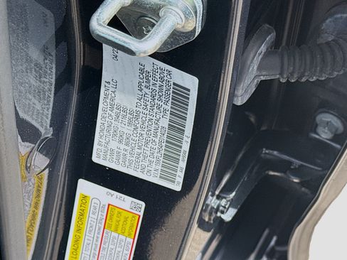 Used 2023 Honda Civic LX image 36