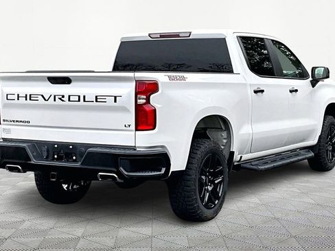 Certified 2021 Chevrolet Silverado 1500 LT Trail Boss w/ LPO, Dark Essentials Package image 8