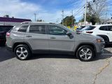 Certified 2019 Jeep Cherokee Limited image 2