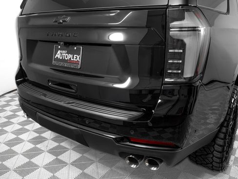 Used 2026 Chevrolet Tahoe Z71 w/ Comfort Package image 40