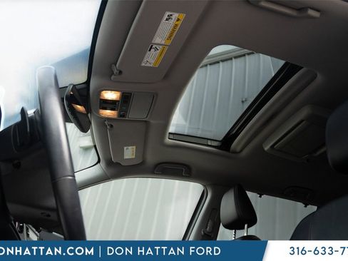 Used 2022 Honda Pilot Touring image 19