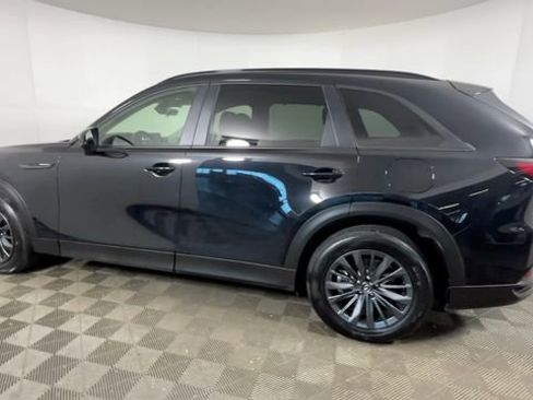 Used 2025 MAZDA CX-70 3.3 Turbo w/ Preferred Package AWD/4WD image 7