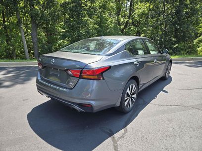 Used 2019 Nissan Altima 2.5 SV