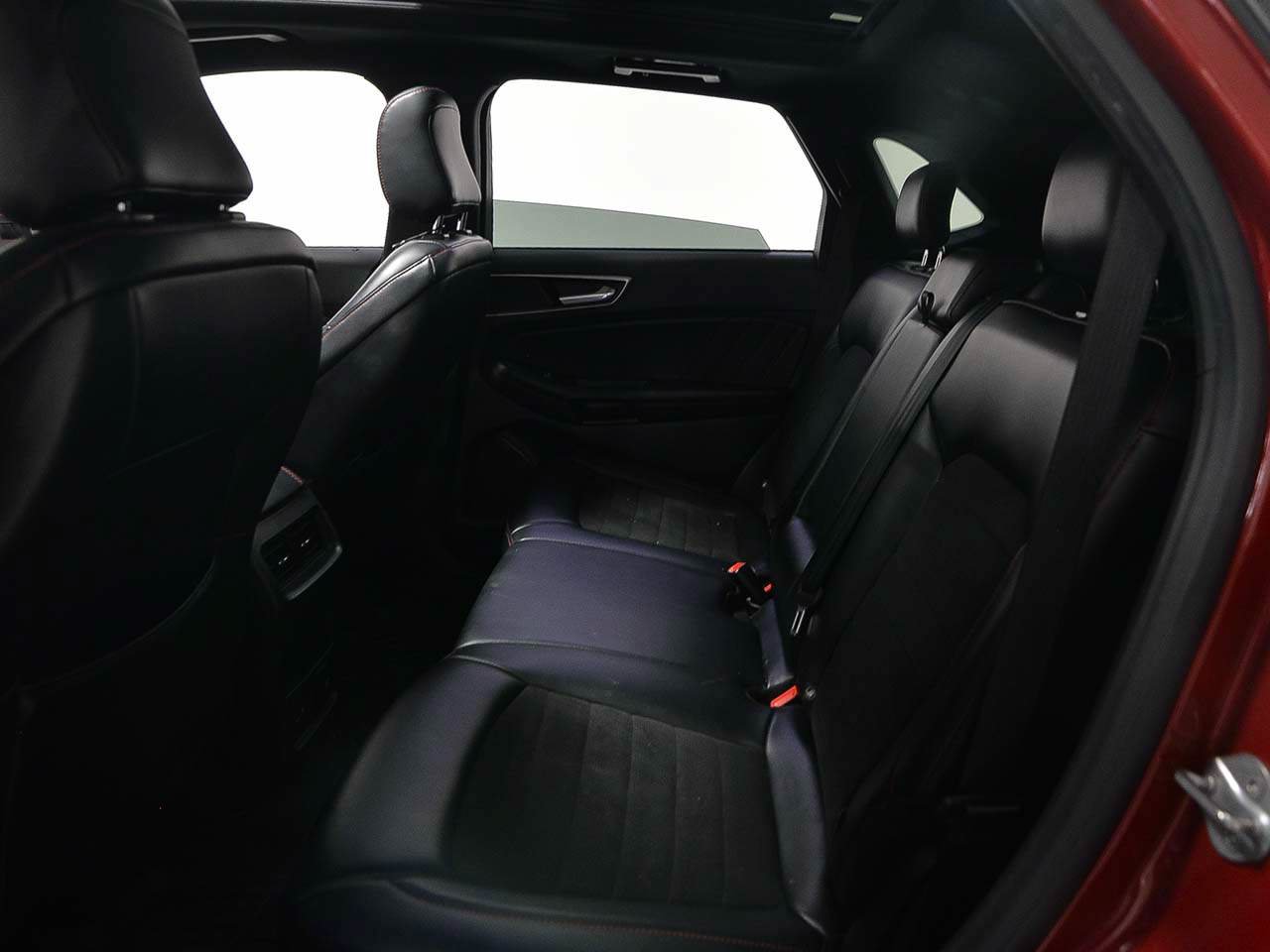 Used 2022 Ford Edge ST-Line AWD/4WD image 11