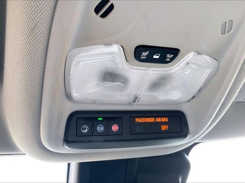 Used 2022 Chevrolet TrailBlazer LS image 30