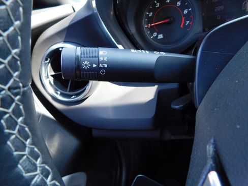 Used 2020 Chevrolet Camaro LT RWD image 24