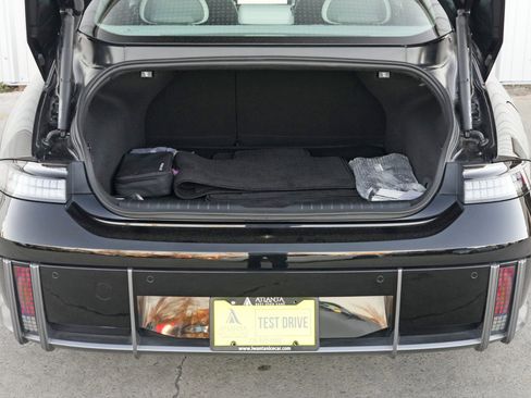 Used 2024 Hyundai Ioniq 6 SEL image 9