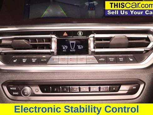 Used 2021 BMW 430i Coupe w/ Convenience Package image 18