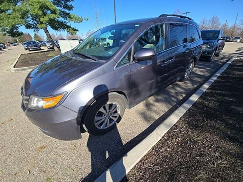 Used 2016 Honda Odyssey EX image 2