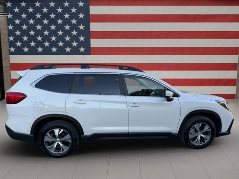 Used 2025 Subaru Ascent Premium AWD/4WD image 6