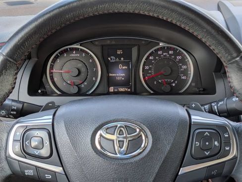 Used 2017 Toyota Camry SE FWD image 23