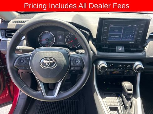 Used 2022 Toyota RAV4 XLE w/ Convenience Package AWD/4WD image 6