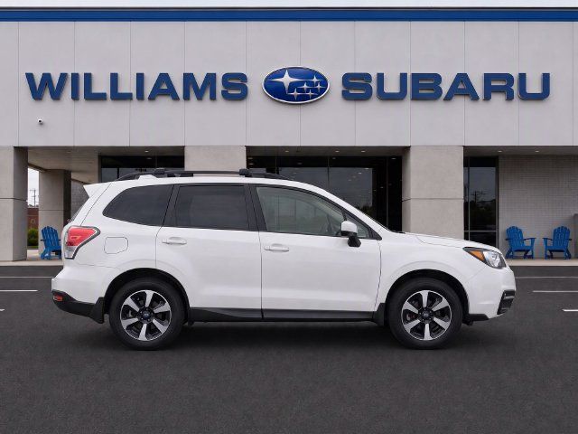 Used 2018 Subaru Forester 2.5i Premium w/ Protection Package #1A AWD/4WD image 9