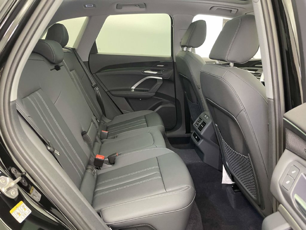New 2026 Audi Q5 Premium Plus AWD/4WD image 22