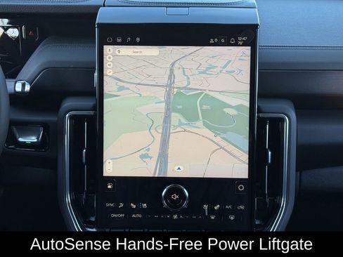 New 2026 GMC Yukon XL Denali w/ Denali Reserve Package image 13