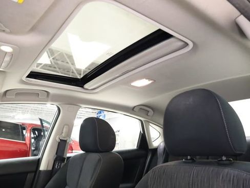 Used 2015 Nissan Sentra SV w/ Style Package image 27