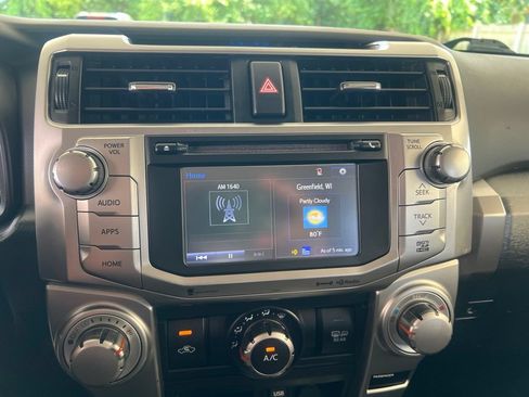 Used 2018 Toyota 4Runner SR5 Premium AWD/4WD image 47