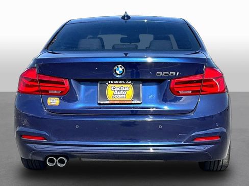 Used 2016 BMW 328i Sedan RWD image 4
