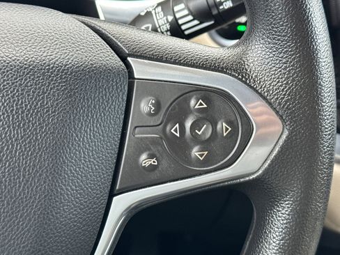 Used 2023 Chevrolet Traverse LS w/ LPO, Cargo Package image 33