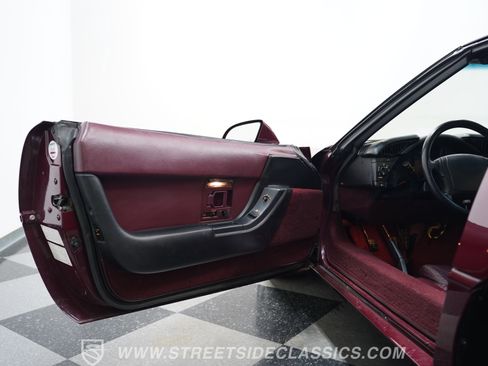 Used 1993 Chevrolet Corvette ZR1 image 35