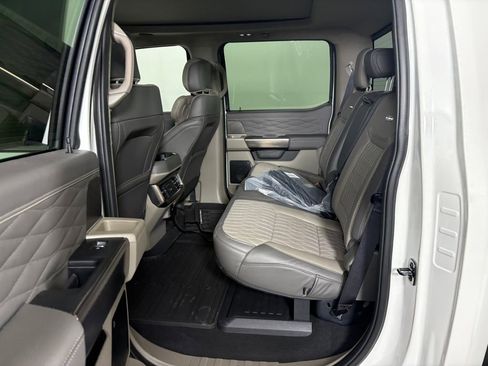 Certified 2026 Ford F350 Platinum w/ Platinum Plus Package image 30