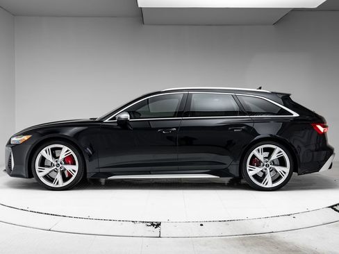 Used 2021 Audi RS 6 w/ Executive Package AWD/4WD image 2