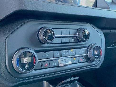 New 2025 Ford Bronco Big Bend image 37