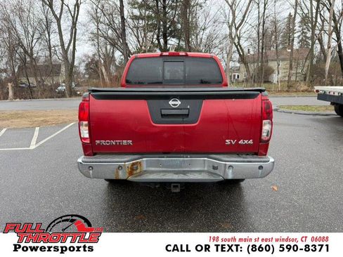 Used 2014 Nissan Frontier SV w/ SV Value Truck Package AWD/4WD image 8