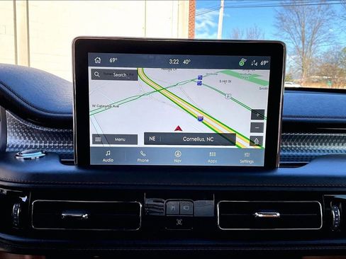 Used 2021 Lincoln Aviator Black Label w/ Dynamic Handling Package image 12