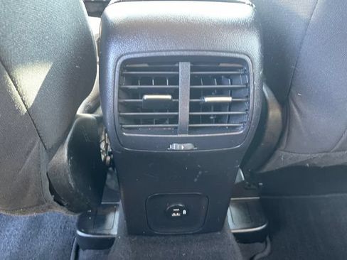 Used 2020 Ford Escape SE FWD image 27