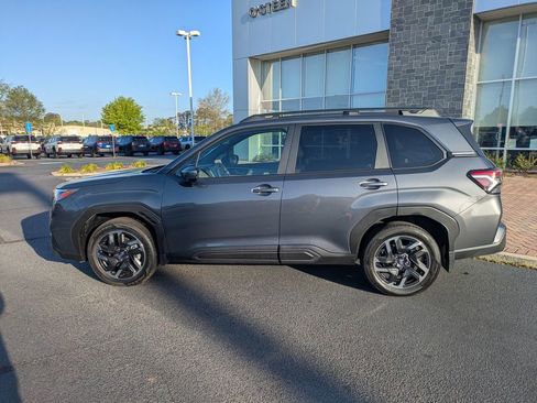 Certified 2025 Subaru Forester Limited w/ Popular Package #2 AWD/4WD image 8