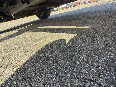 Used 2015 Ford F150 XLT w/ Equipment Group 302A Luxury image 19