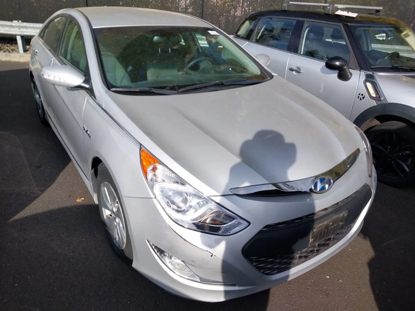 Used 2015 Hyundai Sonata Hybrid FWD image 1