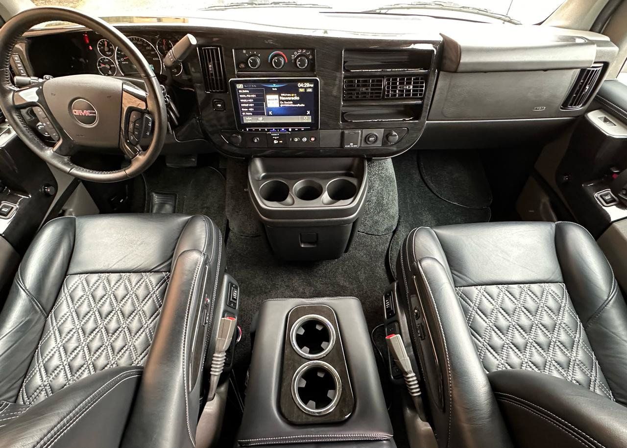 Used 2023 GMC Savana 2500 RWD image 34