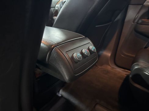 Used 2012 Buick Enclave Leather image 31