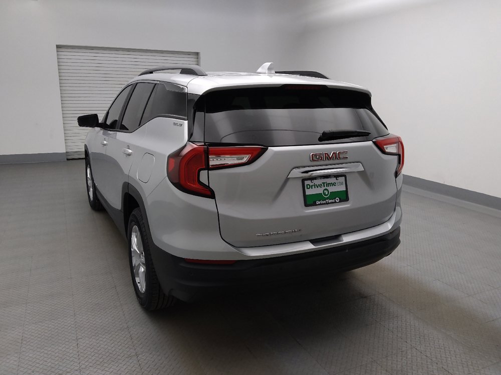 Used 2022 GMC Terrain SLE w/ Driver Convenience Package FWD image 6