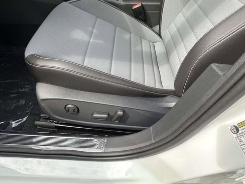 New 2026 Volkswagen Jetta SE image 14