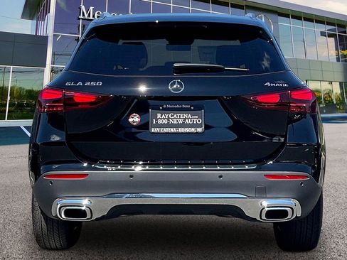 New 2026 Mercedes-Benz GLA 250 4MATIC image 4