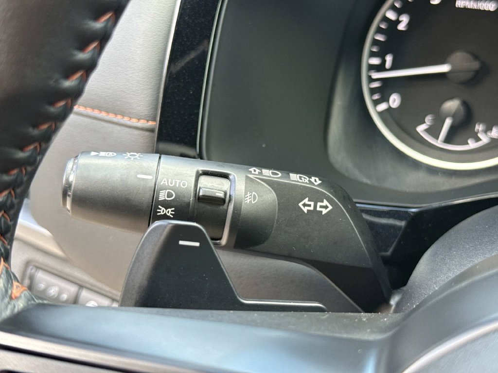 Used 2025 Nissan Pathfinder Rock Creek AWD/4WD image 38