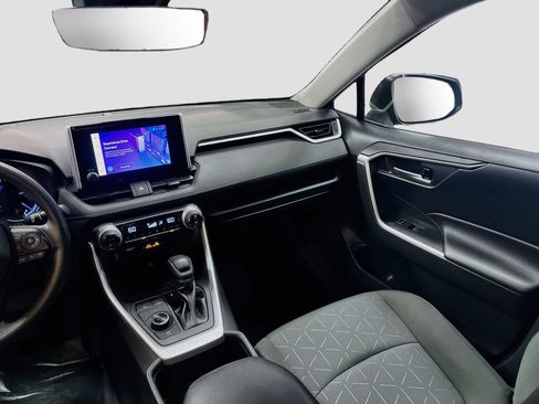 Used 2023 Toyota RAV4 AWD Hybrid image 22