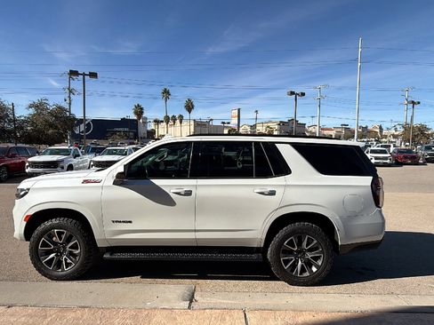 Used 2021 Chevrolet Tahoe Z71 w/ Rear Media and Nav Package image 5