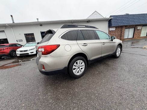 Used 2015 Subaru Outback 2.5i Premium image 50