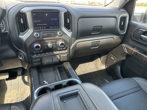 Used 2022 GMC Sierra 2500 Denali w/ Denali Ultimate Package image 12