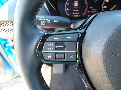 Certified 2026 Honda HR-V Sport image 18