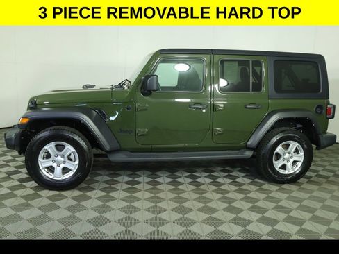 Used 2022 Jeep Wrangler Unlimited Sport AWD/4WD image 5