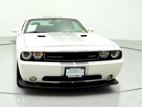 Used 2012 Dodge Challenger SRT8 RWD image 2