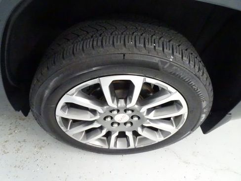 Certified 2021 GMC Acadia Denali AWD/4WD image 30