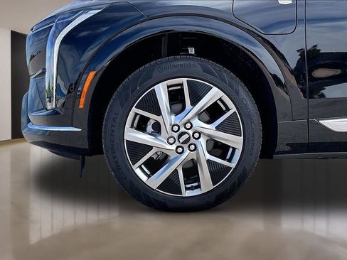 New 2026 Cadillac Optiq Luxury 1 w/ LPO, Floor Liner Package RWD image 12