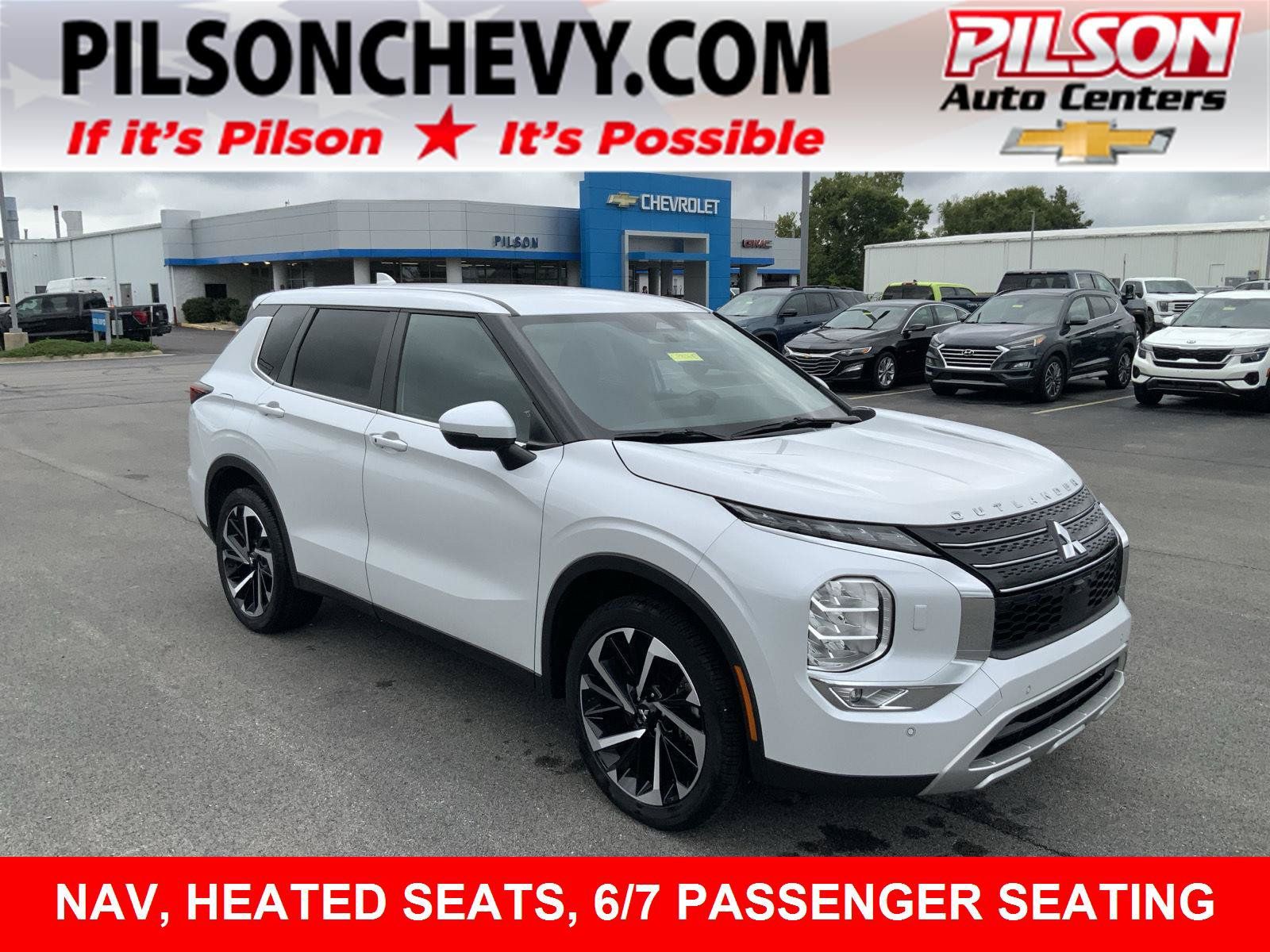 Used 2024 Mitsubishi Outlander SE AWD/4WD image 1